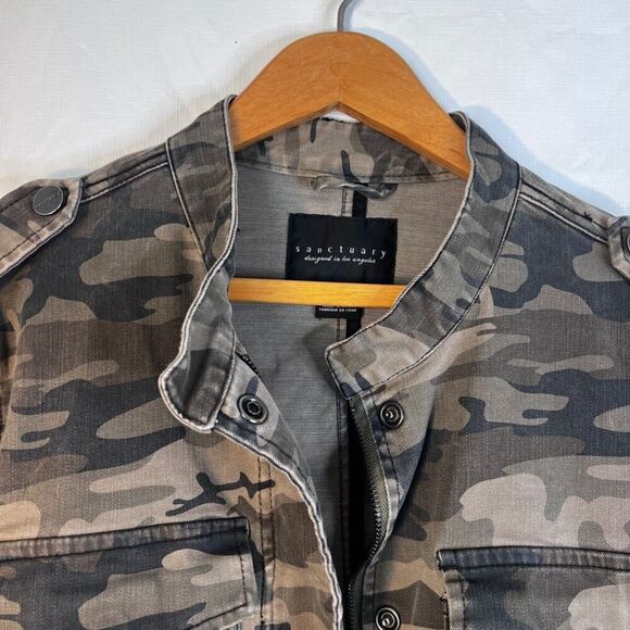 Sanctuary Green Army Camo Print Mock Neck Cargo Utility Jacket Size Medium - Picture 6 of 14
